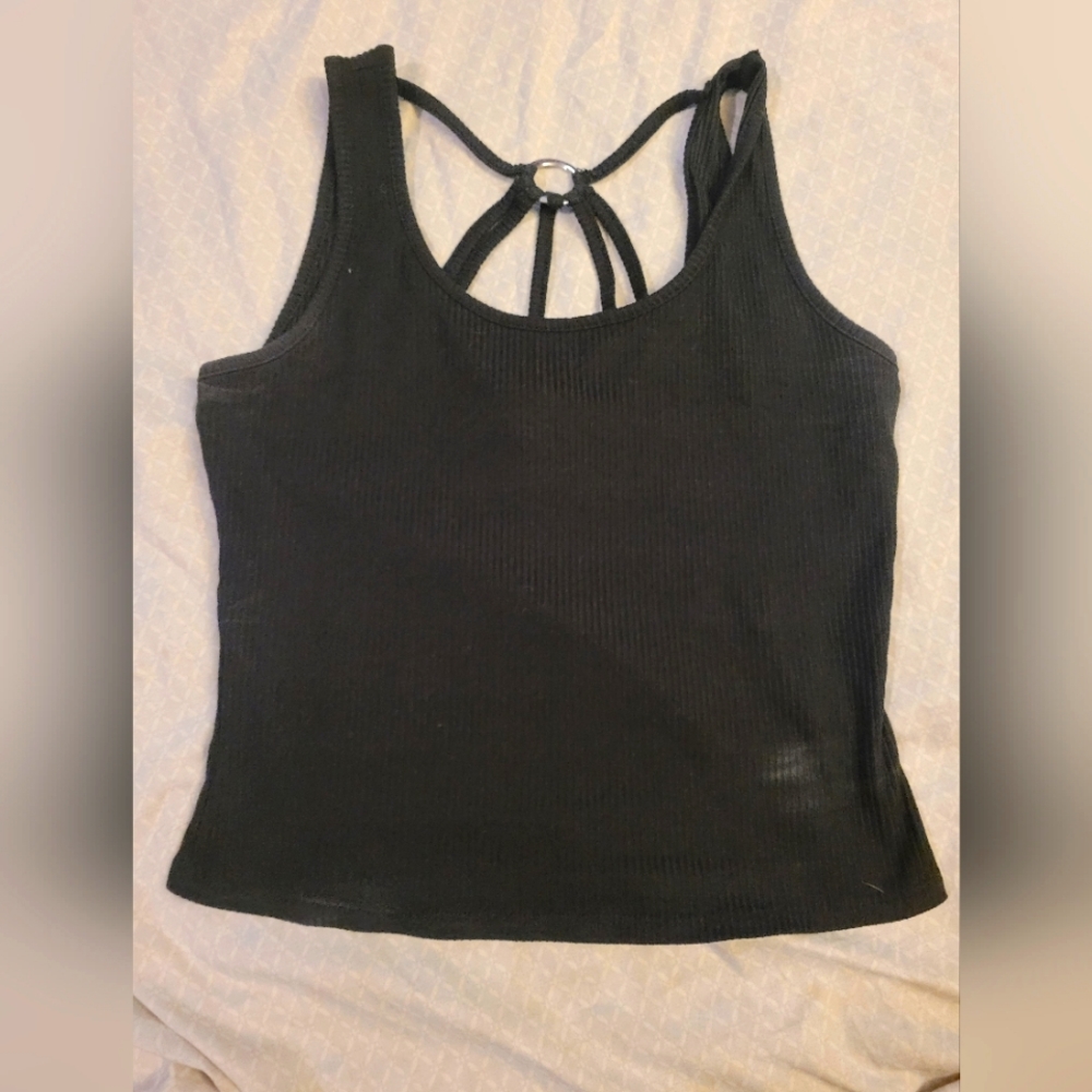 Black cropped tank top
